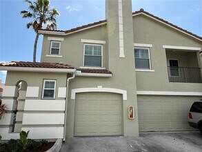 805 Belmont Pl in Boynton Beach, FL - Building Photo - Building Photo