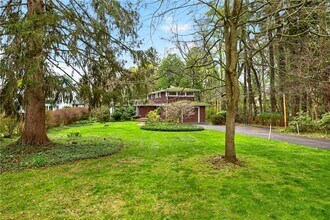 53 Golfside Pkwy in Rochester, NY - Building Photo - Building Photo