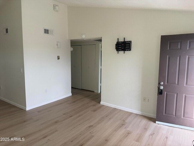 461 W Holmes Ave in Mesa, AZ - Building Photo - Building Photo