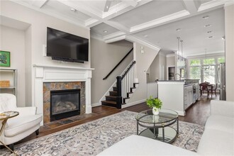 1258 DeKalb Ave NE in Atlanta, GA - Building Photo - Building Photo