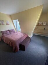 54 Allen St, Unit Allen St 54 in Groton, CT - Building Photo - Building Photo