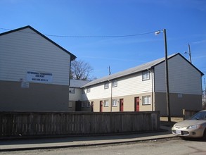 Lynnhaven Apartments in Richmond, VA - Building Photo - Building Photo