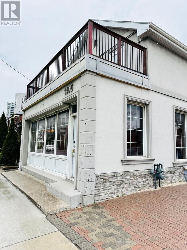 1405 Woodbine Ave