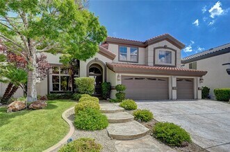 4344 Tall Tree St in Las Vegas, NV - Building Photo - Building Photo