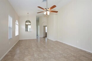 2120 NE 37th Rd in Homestead, FL - Building Photo
