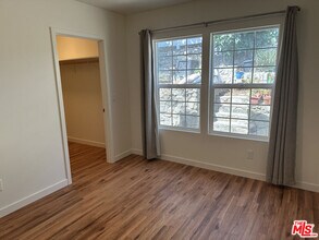 3739 El Caminito in Glendale, CA - Building Photo - Building Photo