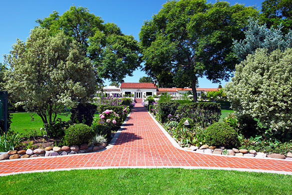 The Royce Residences in Rancho Santa Fe, CA - Building Photo