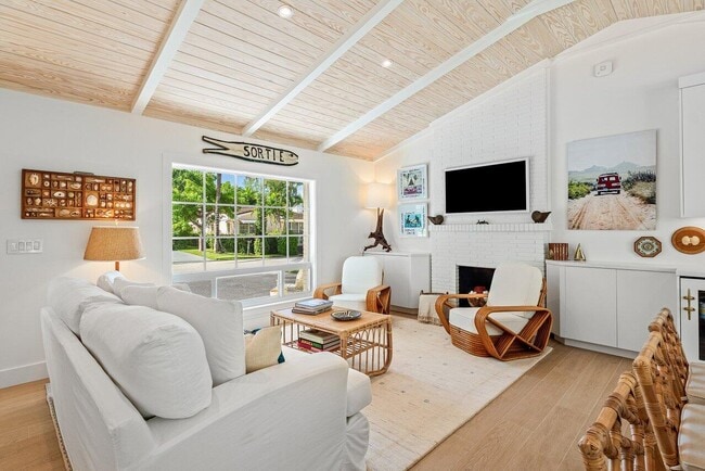 11 Hersey Dr in Boynton Beach, FL - Building Photo - Building Photo