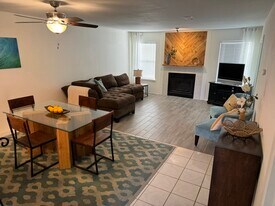 604 Highcrest Dr, Unit #224 in Granite Shoals, TX - Building Photo