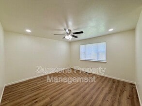 305 N Dogwood St in Owasso, OK - Foto de edificio - Building Photo