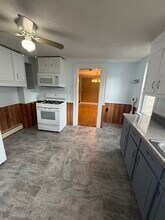 138 Park St in Stoughton, MA - Building Photo - Building Photo