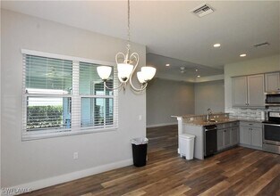 3628 Sapphire Cv Cir in Naples, FL - Building Photo - Building Photo