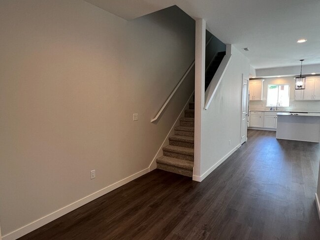 910 Poplar Ave in Wenatchee, WA - Building Photo - Building Photo