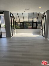 121 S Hope St in Los Angeles, CA - Building Photo - Building Photo