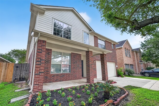 16311 Yabbie Dr in Sugar Land, TX - Building Photo - Building Photo