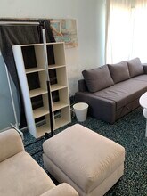 147 N Stanley Dr, Unit 1 in Beverly Hills, CA - Building Photo - Building Photo