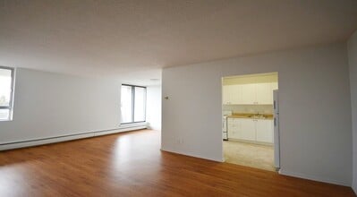 Gilboa Place in Ottawa, ON - Building Photo - Building Photo