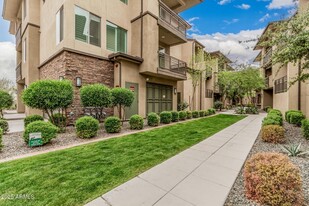 17850 N 68th St, Unit 003 in Phoenix, AZ - Building Photo