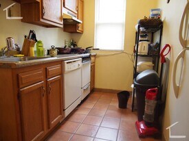 7 Scottfield Rd, Unit 3 in Boston, MA - Building Photo