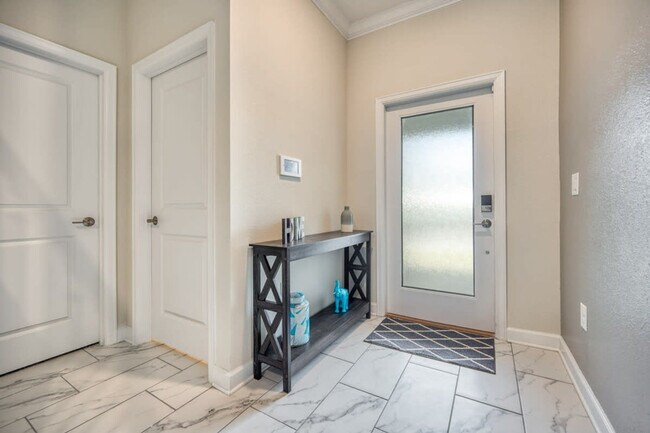 1240 Challenge Dr in Four Corners, FL - Building Photo - Building Photo