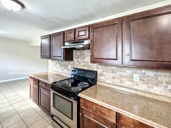 1418 Luna Dr in Fountain, CO - Building Photo - Building Photo