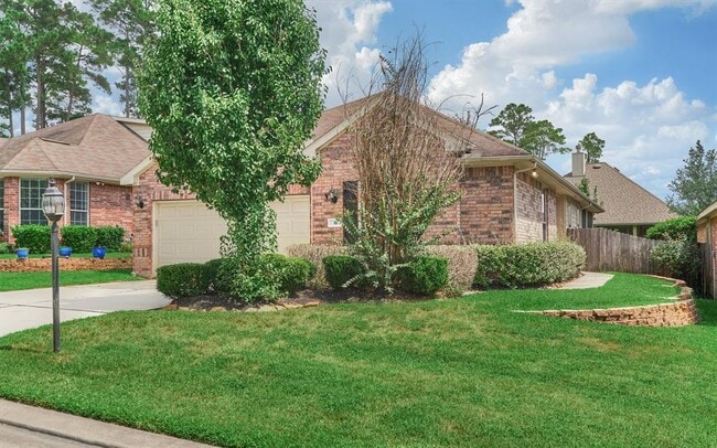 16 Marina Way in Montgomery, TX - Building Photo - Building Photo