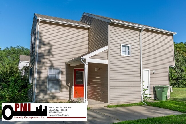 1830 Whittier St in Lincoln, NE - Building Photo - Building Photo