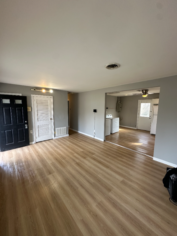 5304 Grove Ave in Ferguson, MO - Building Photo - Building Photo