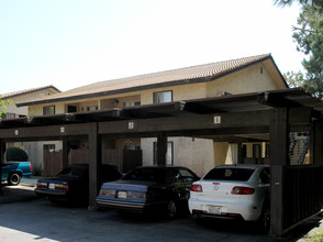 1025 E Deodar St in Ontario, CA - Building Photo - Building Photo