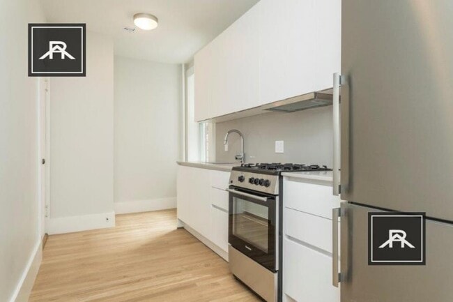 property at 288 Chestnut Hill Ave
