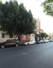 The El Carlos Apartments in Los Angeles, CA - Building Photo - Building Photo