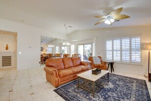 4972 S Sugarberry Ln in Gilbert, AZ - Building Photo