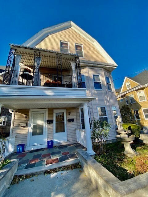 45-47 Newbern Ave in Medford, MA - Building Photo
