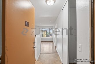 100 Village Dr in Brentwood, CA - Building Photo - Building Photo