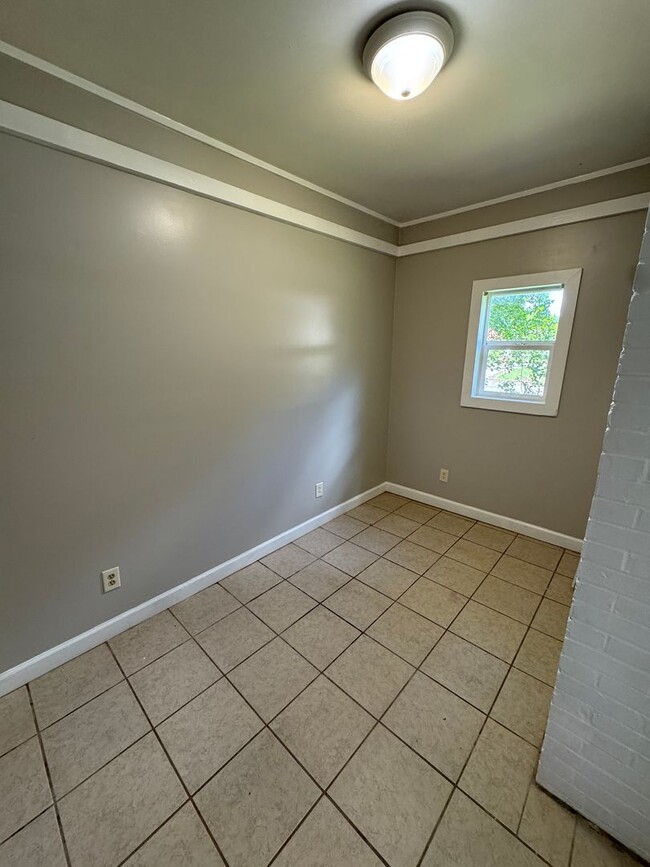 property at 1222 Forman Dr