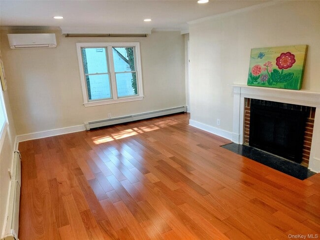 115 Wappanocca Ave in Rye, NY - Building Photo - Building Photo