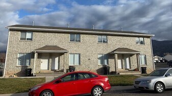 421 S 1275 W in Cedar City, UT - Building Photo
