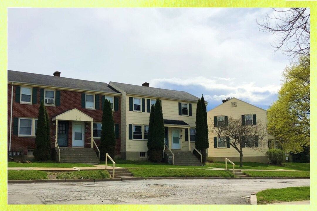 Lakeside Vista in Ithaca, NY - Building Photo