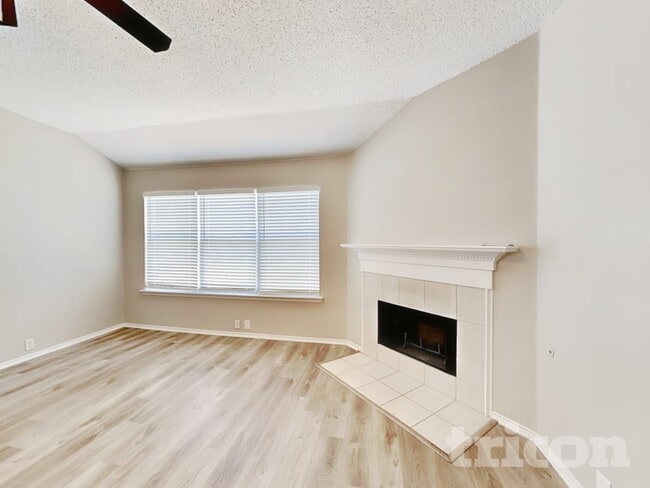 7005 Bridlewood Dr in Arlington, TX - Building Photo - Building Photo