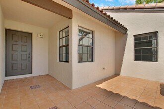45 Columbia Ct in Deerfield Beach, FL - Building Photo - Building Photo