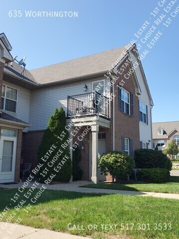 635 Worthington Dr in Lansing, MI - Building Photo