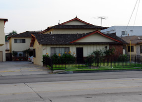 4327 W Rosecrans Ave Apartments