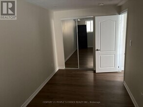 11 Portrush Trail in Brampton, ON - Building Photo - Building Photo