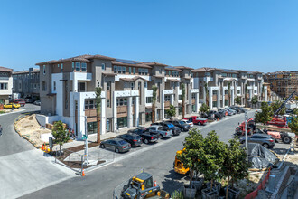 Lumen in San Diego, CA - Foto de edificio - Building Photo