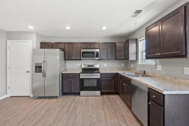 8141 Driftwood Lp in Richmond, KY - Building Photo - Building Photo