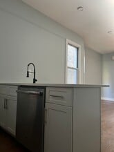 113 Duncan Ave, Unit 2B in Jersey City, NJ - Building Photo - Building Photo