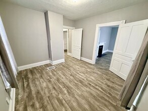 511 S Broadway St in Georgetown, KY - Building Photo - Building Photo