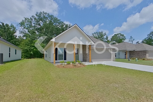 22871 Balsam Dr in Denham Springs, LA - Building Photo - Building Photo