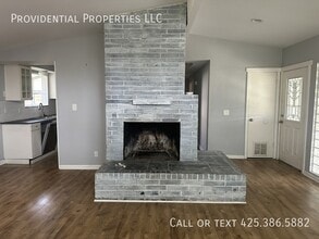 20709 36th Ave W in Lynnwood, WA - Building Photo - Building Photo