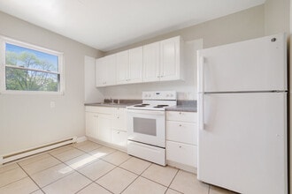 3410 Elizabeth St NW, Unit 7 in Huntsville, AL - Building Photo - Building Photo